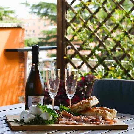 Attico Aurelia Antica *